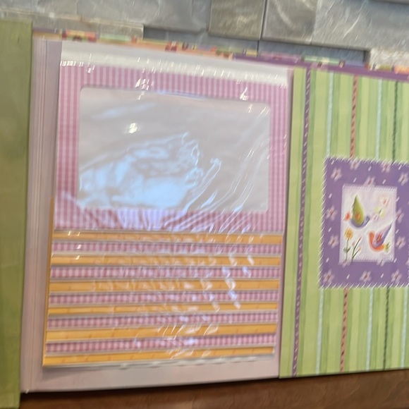 Remembering Warms the Heart Photo Album Scrapbook - Picture 7 of 8